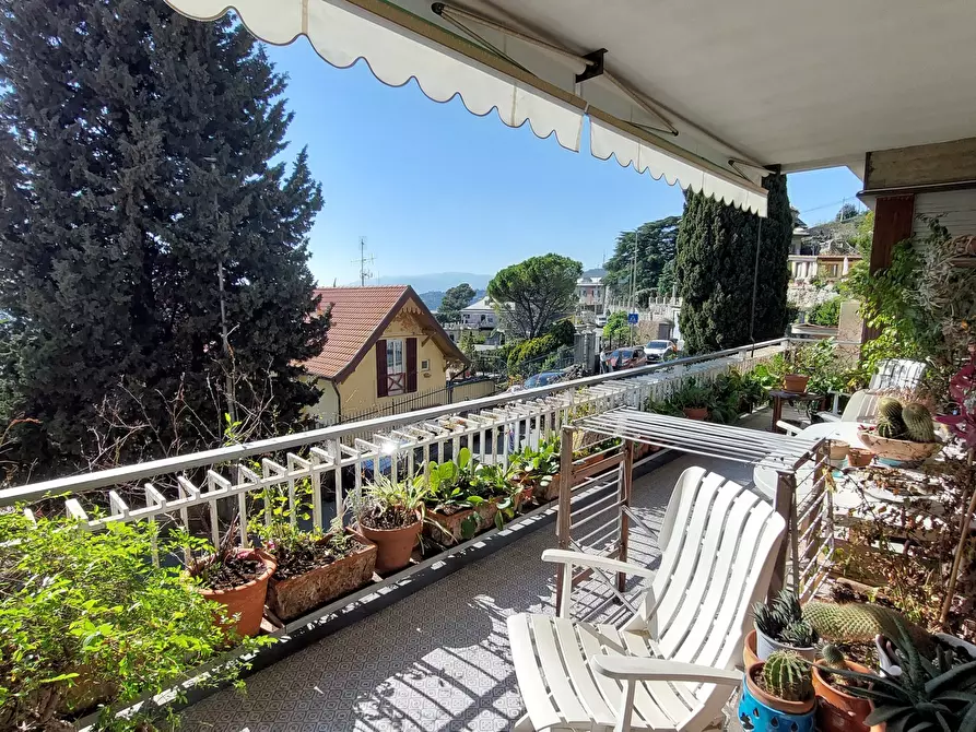 Immagine 2 di Trilocale in vendita  in Via Domenico Chiodo 25 a Genova