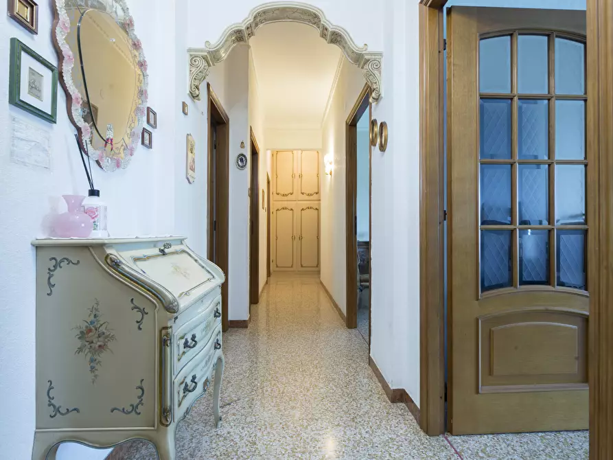 Immagine 2 di Appartamento in vendita  in Via Carlo Emery 1 a Genova