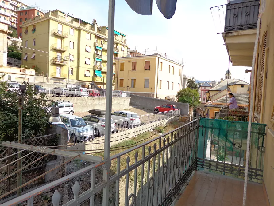 Immagine 12 di Appartamento in vendita  in Via Tonale 27 a Genova