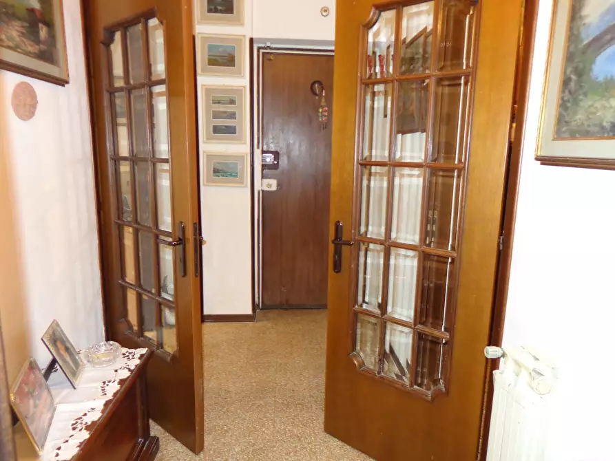 Immagine 7 di Appartamento in vendita  in Via Paradiso 10 a Genova