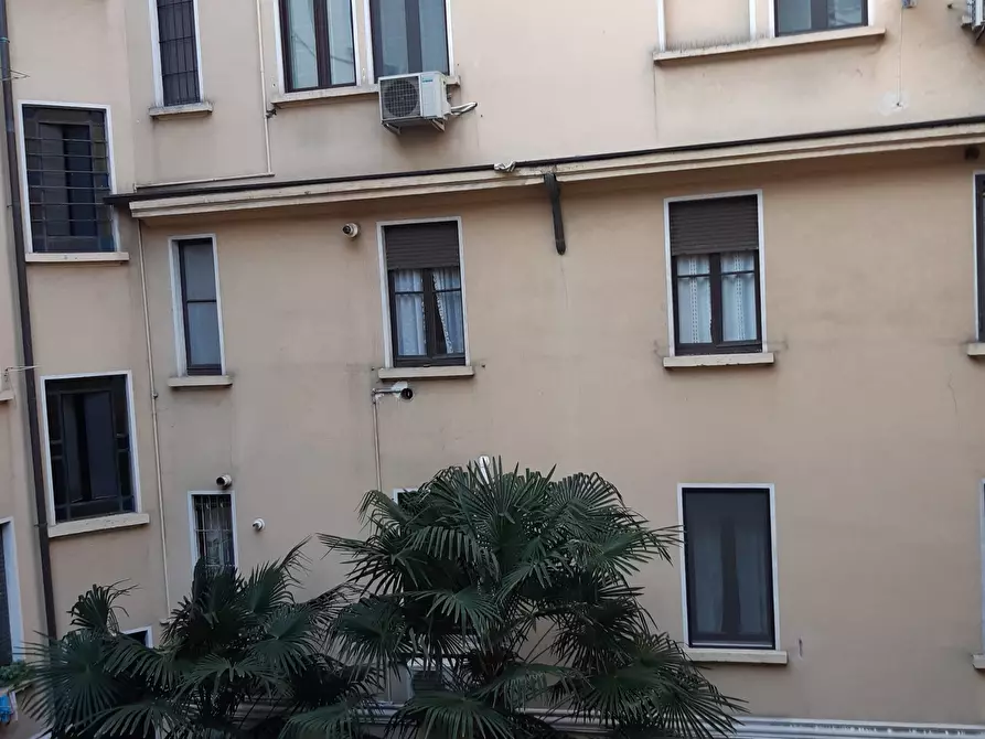 Immagine 31 di Appartamento in affitto  in Via Trebbia 33 a Milano
