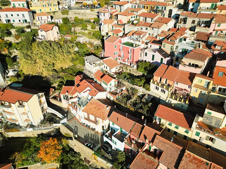 Immagine 48 di Terratetto in vendita  in Via Leon Pancaldo a Alassio