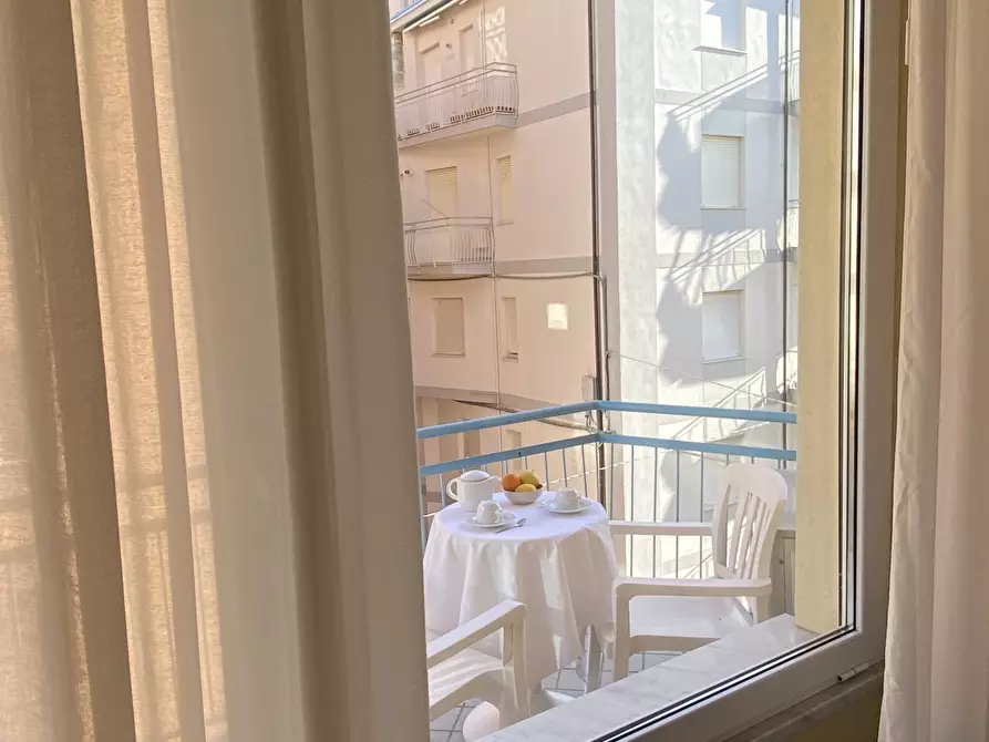 Immagine 3 di Bilocale in affitto  in Via Roma 48 a Alassio