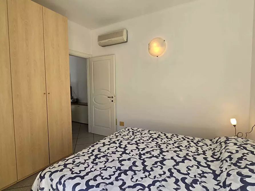 Immagine 11 di Bilocale in affitto  in Via Leonardo da Vinci 254 a Alassio