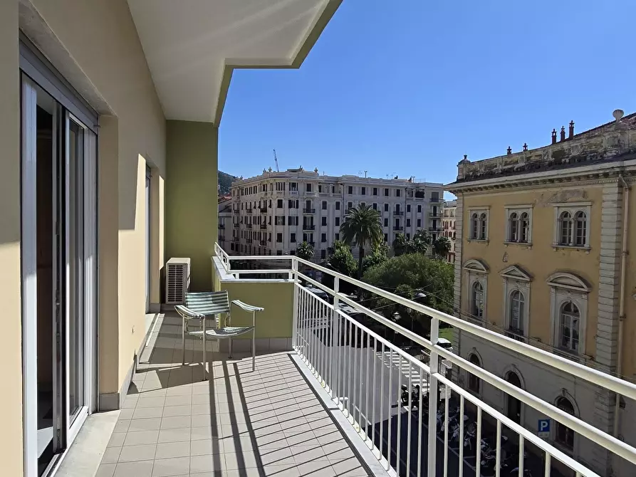 Immagine 23 di Quadrilocale in affitto  in Via Giuseppe Mazzini 79 a Alassio