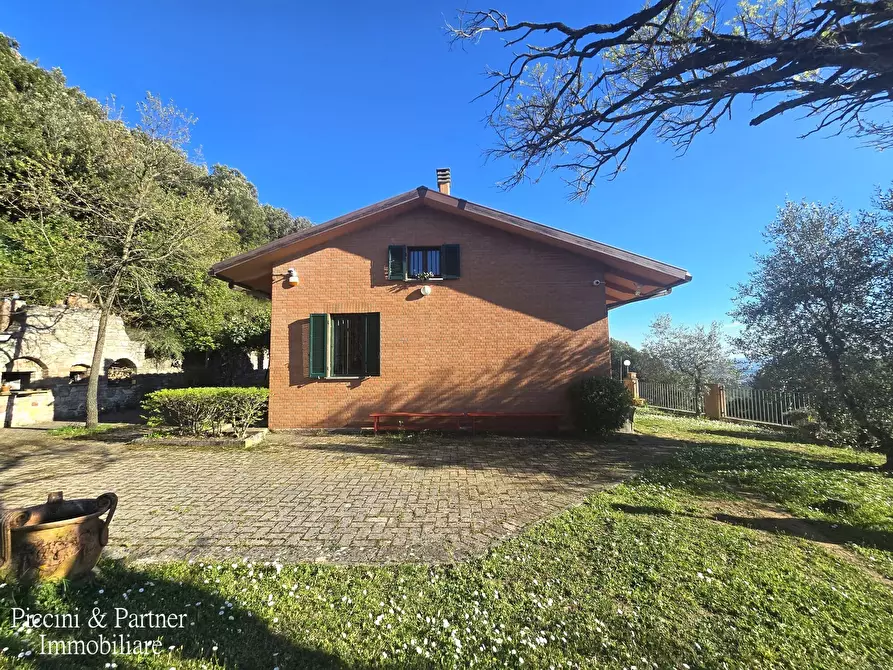 Immagine 7 di Villa in vendita  in Via Col di Lana 89 a Perugia