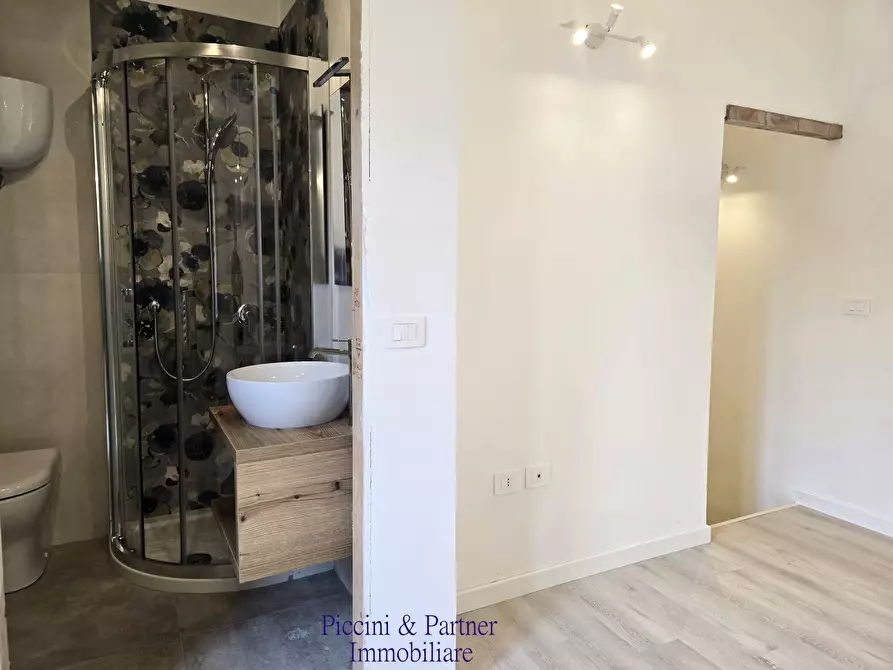 Immagine 26 di Terratetto in vendita  in Via del Giglio a Castiglione Del Lago