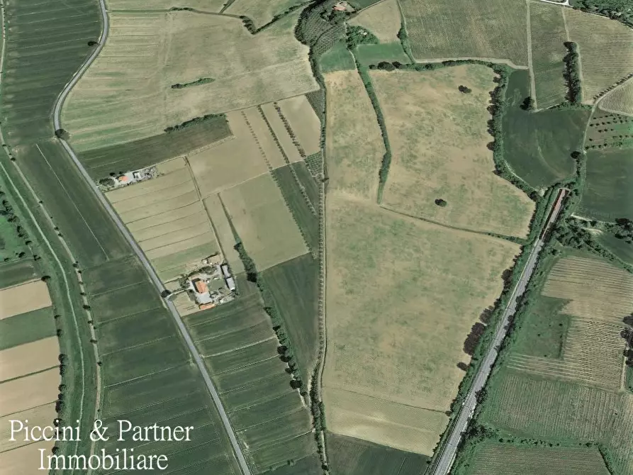 Immagine 1 di Terreno agricolo in vendita  in Via Soccorso 63 a Cortona
