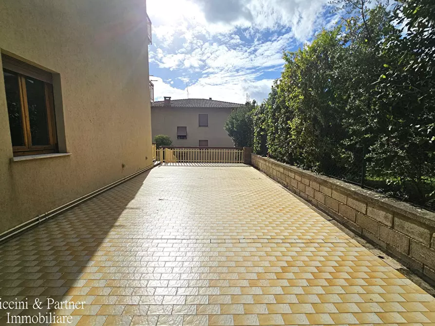 Immagine 3 di Quadrilocale in vendita  in Via Anton Maria Garbi 2 a Tuoro Sul Trasimeno