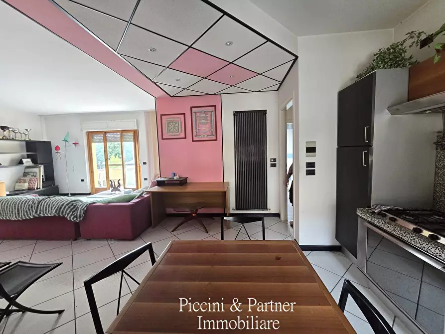 Immagine 12 di Pentalocale in vendita  in Via Maria Montessori a Tuoro Sul Trasimeno