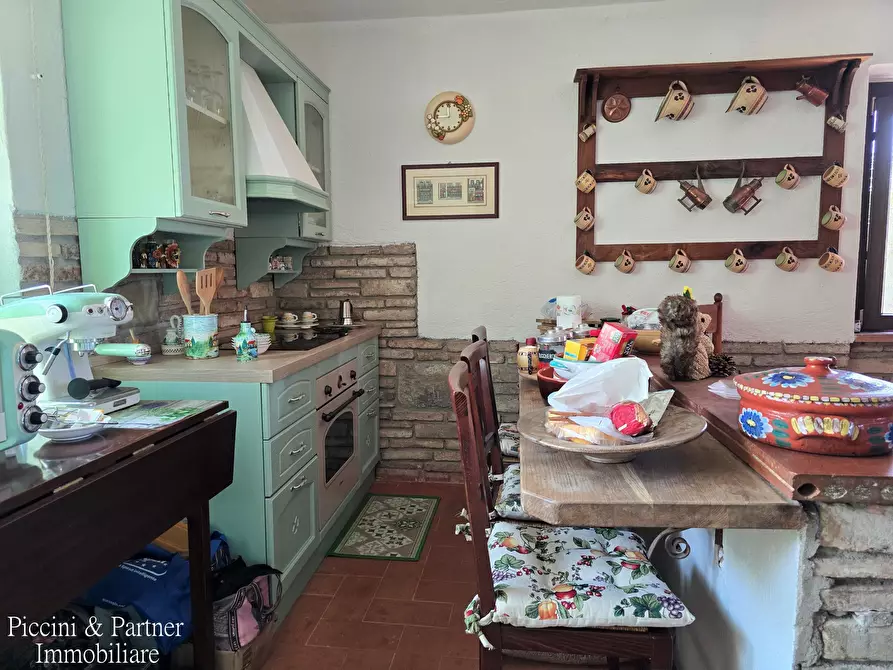 Immagine 23 di Villa in vendita  in Via IV Novembre 15 a Passignano Sul Trasimeno