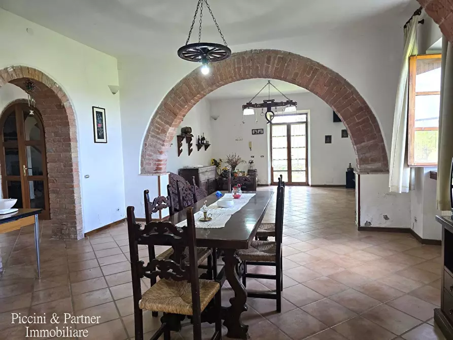 Immagine 20 di Rustico / casale in vendita  in Via Paganico 2 a Castiglione Del Lago