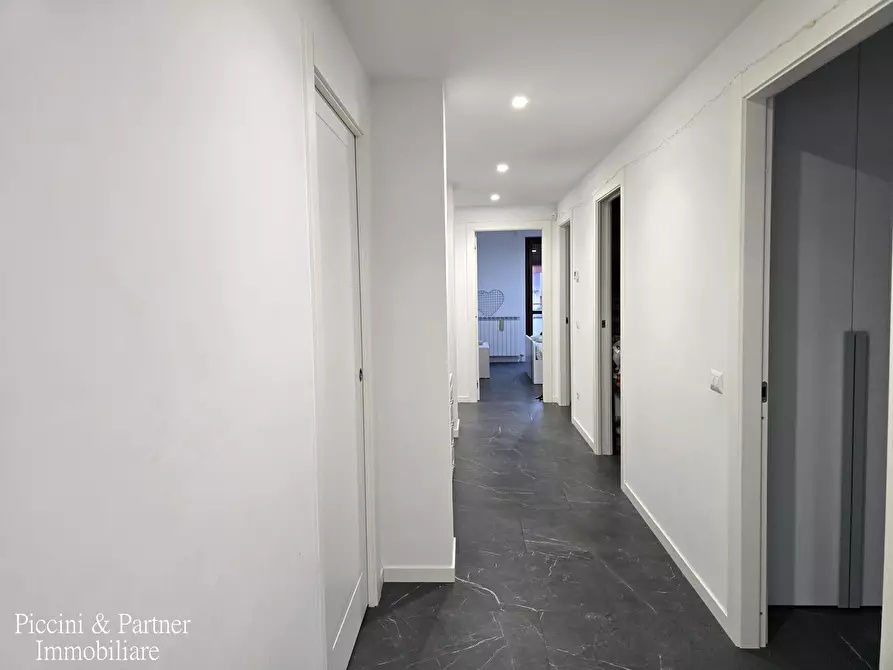 Immagine 39 di Pentalocale in vendita  in Via Annibale Vecchi a Perugia