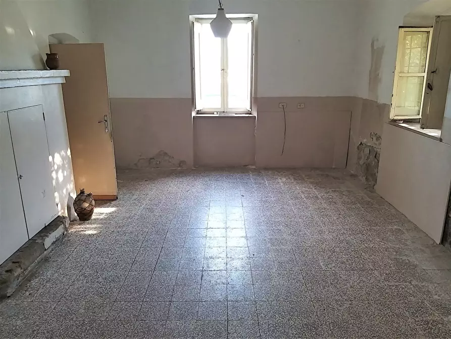 Immagine 9 di Rustico / casale in vendita  in Via Caserino a Magione