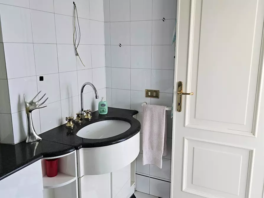 Immagine 48 di Pentalocale in vendita  in Via Orvieto 2 a Perugia