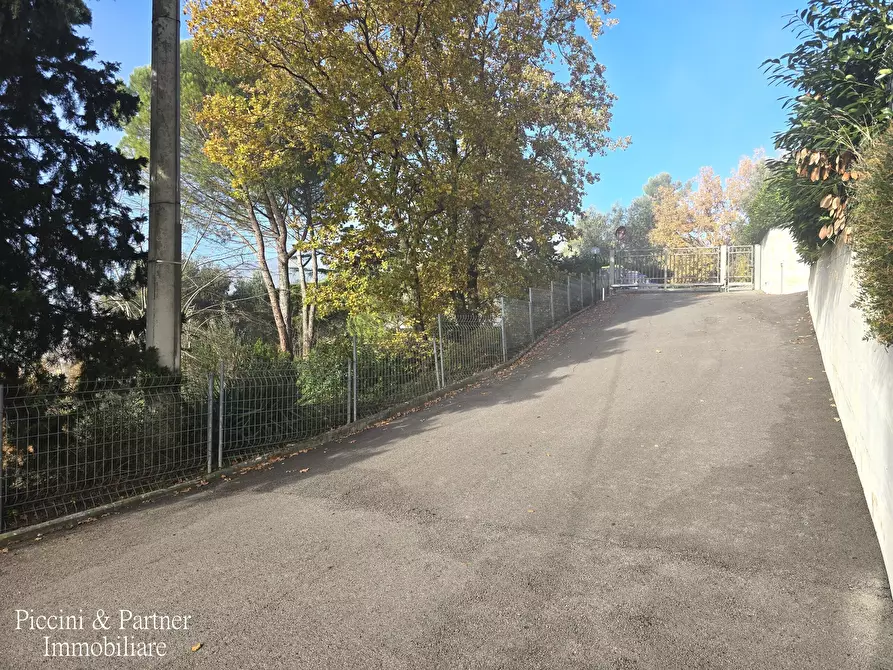 Immagine 53 di Quadrilocale in vendita  in Via Trasimeno 15 a Magione