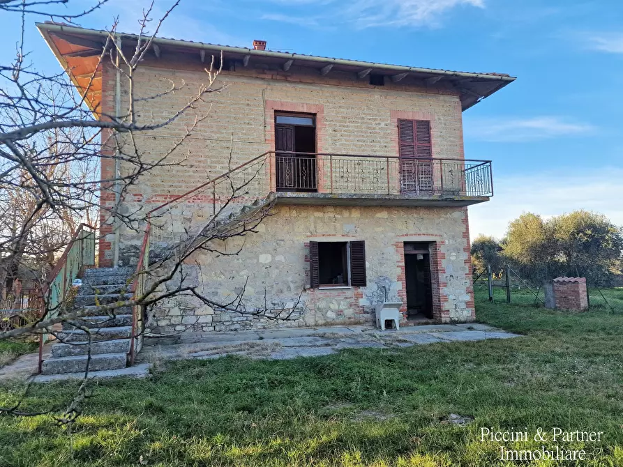 Immagine 2 di Casa bifamiliare in vendita  in Via San Biagio a Castiglione Del Lago