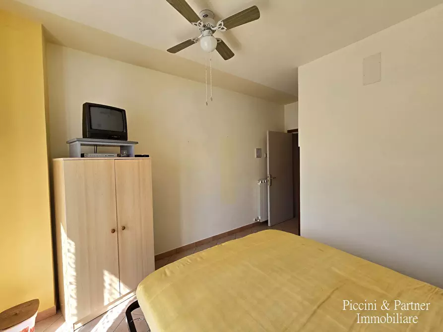 Immagine 40 di Rustico / casale in vendita  in Frazione Paradiso a Assisi