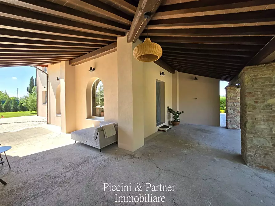 Immagine 75 di Villa in vendita  in Località Castagni 2 a Castiglione Del Lago