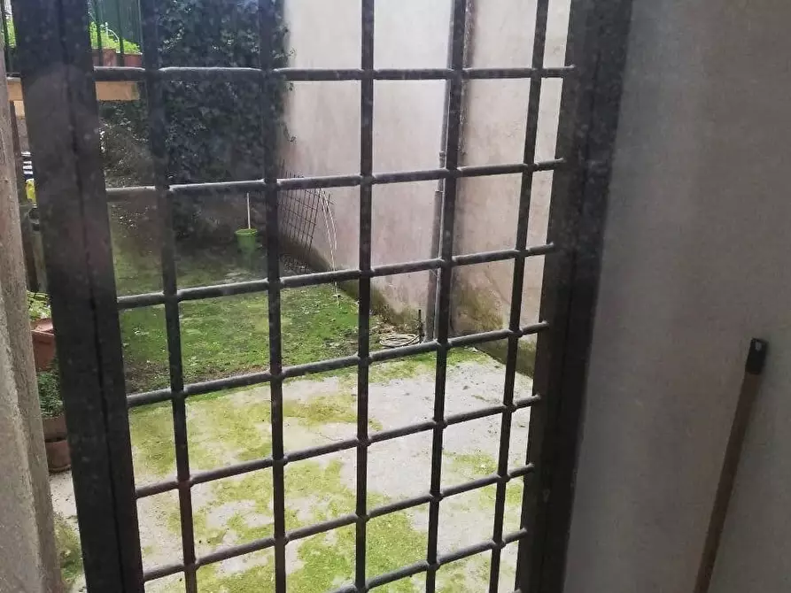Immagine 12 di Trilocale in affitto  in Via del Roscetto a Perugia
