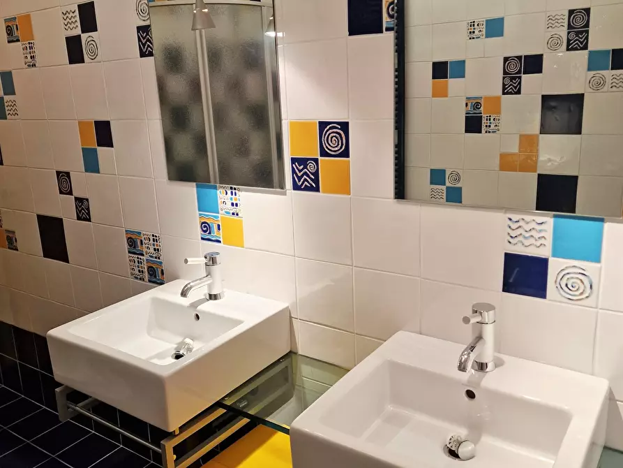 Immagine 87 di Villa in vendita  in Località Ferretto 48 a Castiglione Del Lago