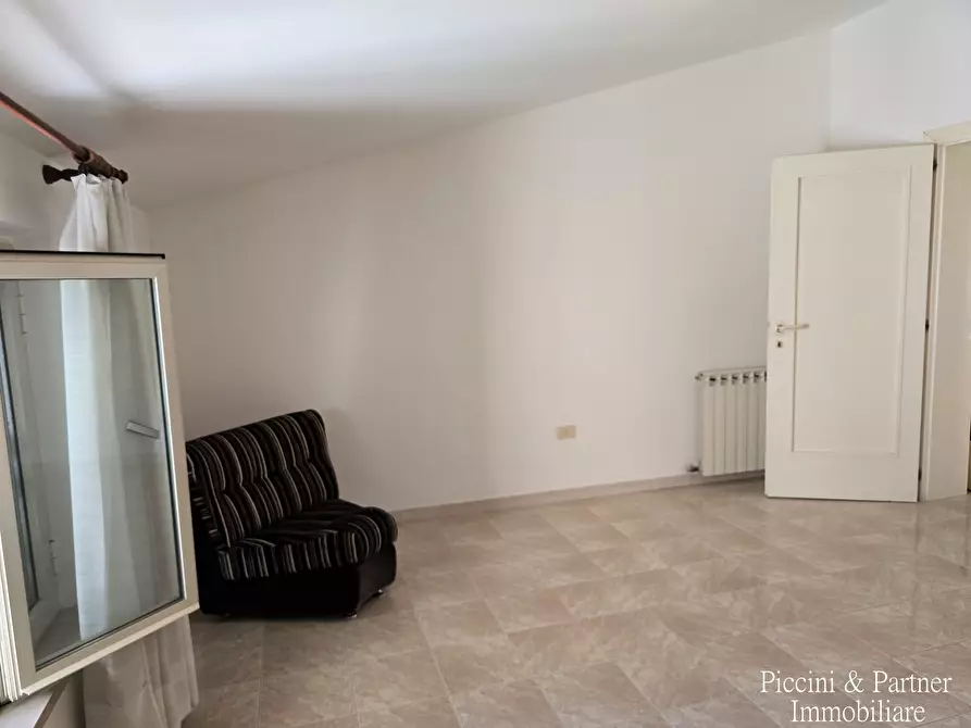 Immagine 19 di Appartamento in vendita  in Via della Sapienza a Magione