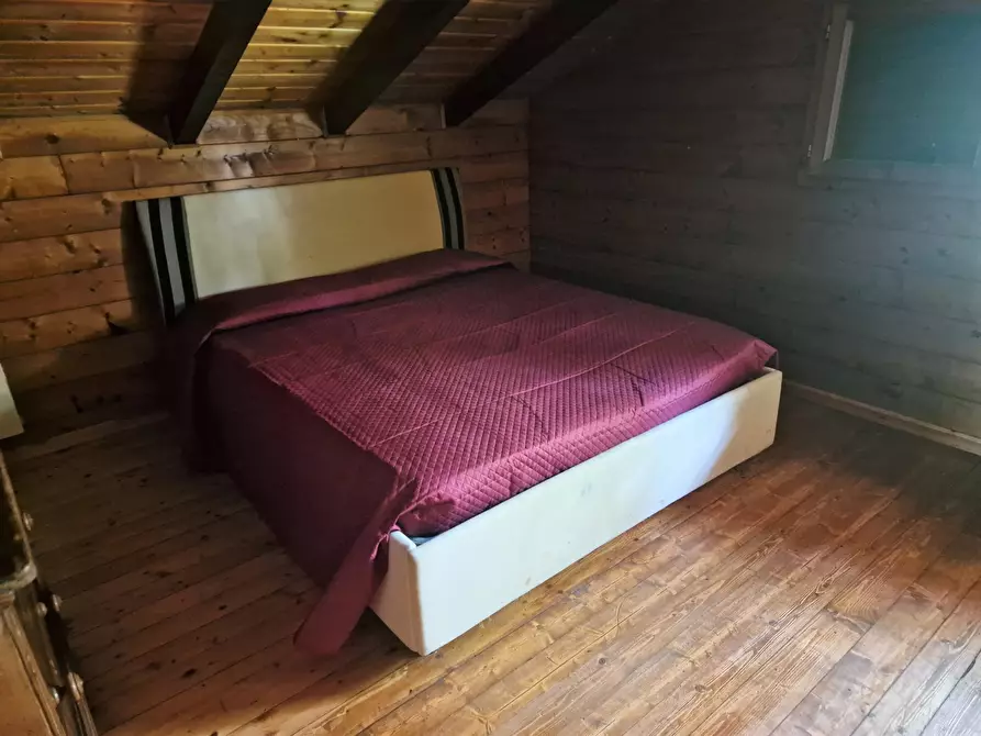 Immagine 48 di Villa in vendita  in Via dei Cespugli 12 a Passignano Sul Trasimeno