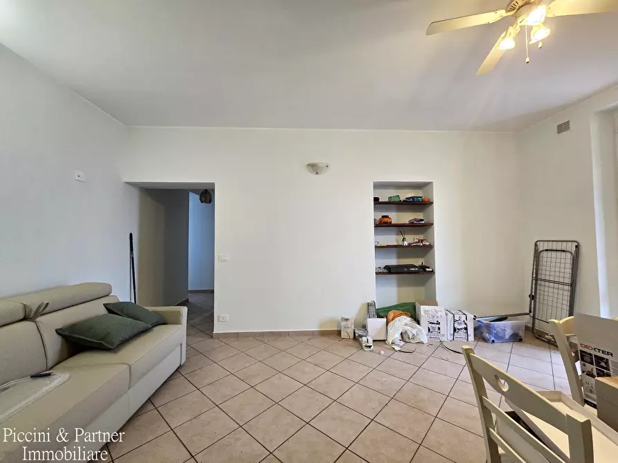 Immagine 12 di Quadrilocale in vendita  in Via George Byron 59 a Tuoro Sul Trasimeno