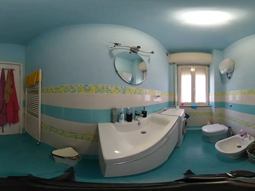 Immagine 51 di Pentalocale in vendita  in Via Beatrice 38 a Perugia