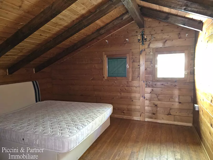 Immagine 59 di Baita in vendita  in Via dei Cespugli 10 a Passignano Sul Trasimeno