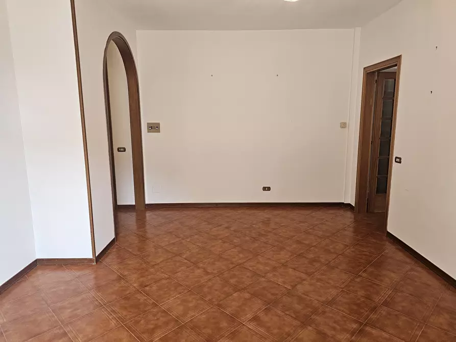 Immagine 9 di Quadrilocale in vendita  in Via Piero Gobetti 83 a Chiusi