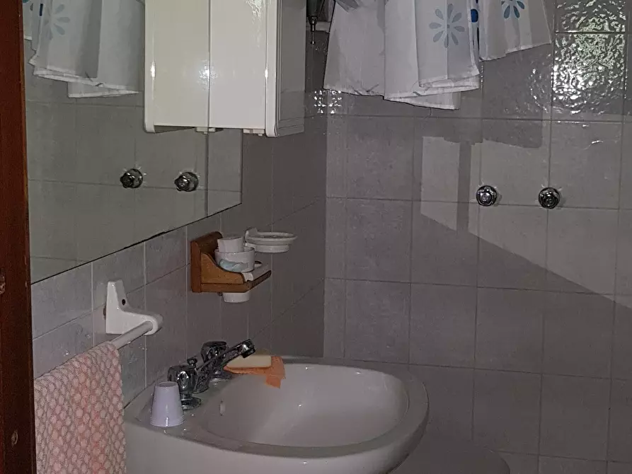 Immagine 34 di Porzione di casa in vendita  in Via Etruria a Castiglione Del Lago