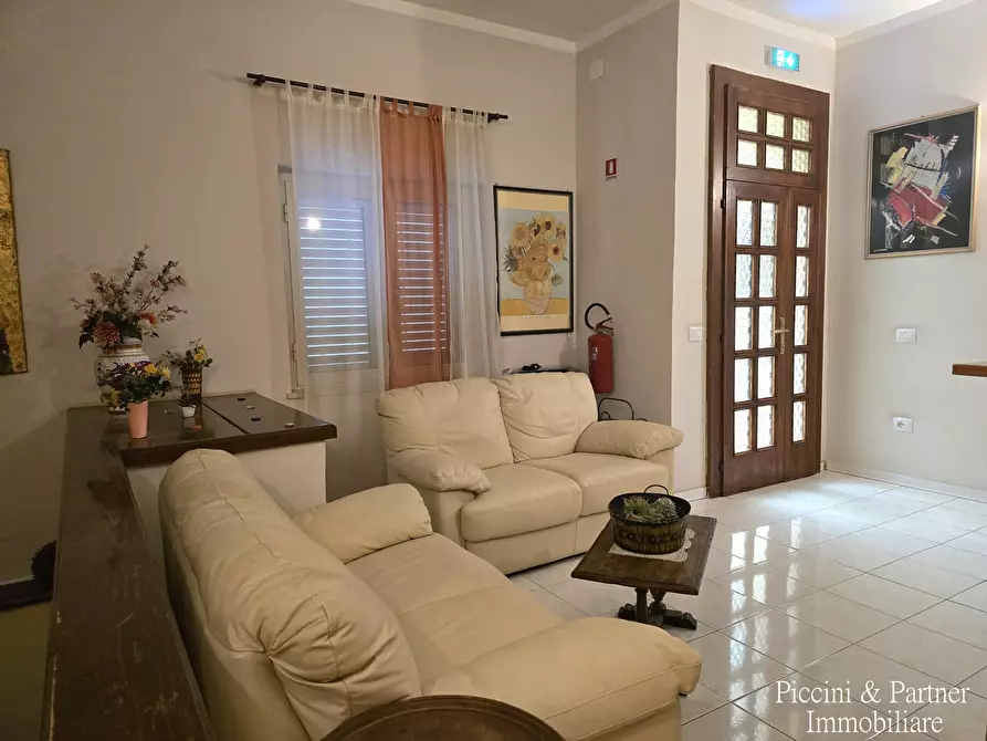 Immagine 16 di Albergo/B&B/Residence in vendita  in Via Chiesa Tonda a Trevi