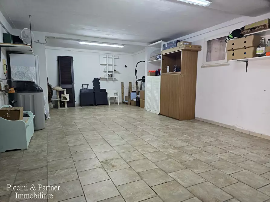 Immagine 60 di Pentalocale in vendita  in Via di Pretola a Paciano