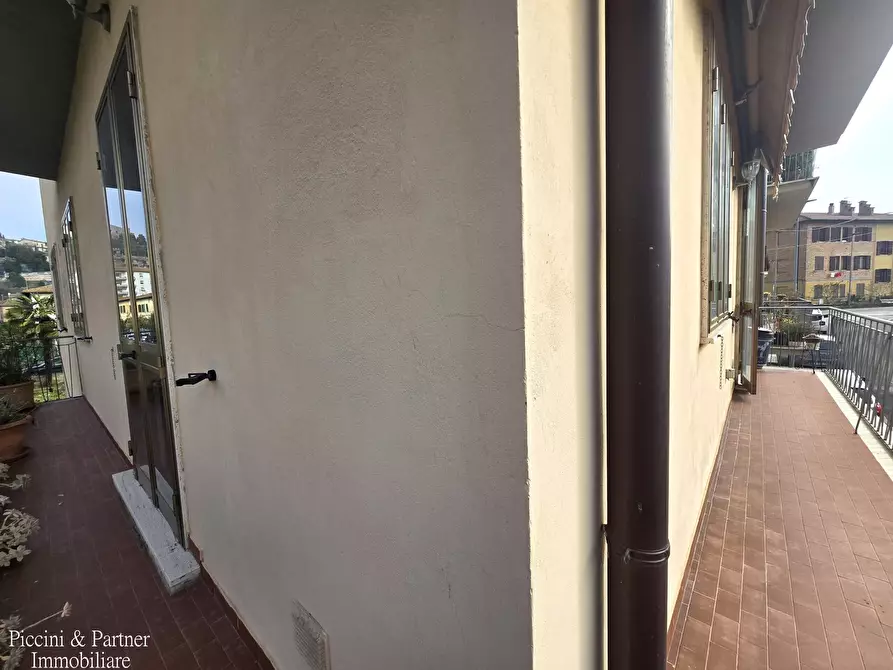 Immagine 11 di Pentalocale in vendita  in Via Fratelli Rosselli a Chiusi