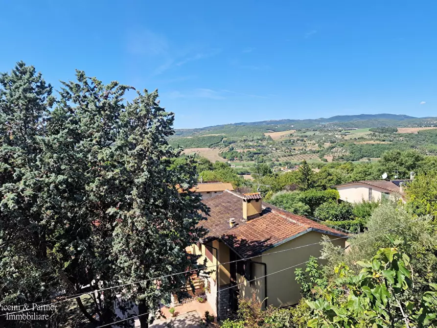 Immagine 56 di Rustico / casale in vendita  in Strada di Compresso a Perugia