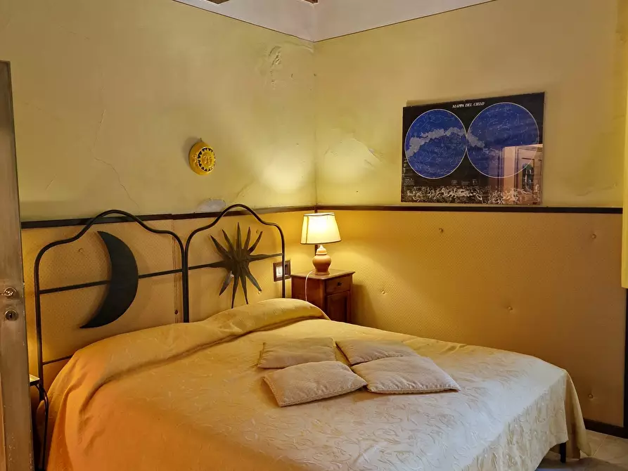 Immagine 35 di Rustico / casale in vendita  a Sarteano