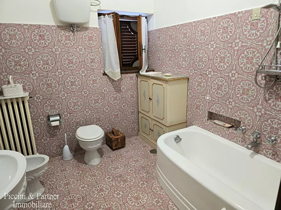 Immagine 25 di Villa in vendita  in Via Giambattista Vico 12 a Corciano