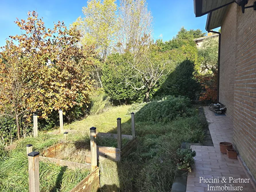 Immagine 47 di Villa in vendita  in Strada Monte Bagnolo Valbiancara a Perugia