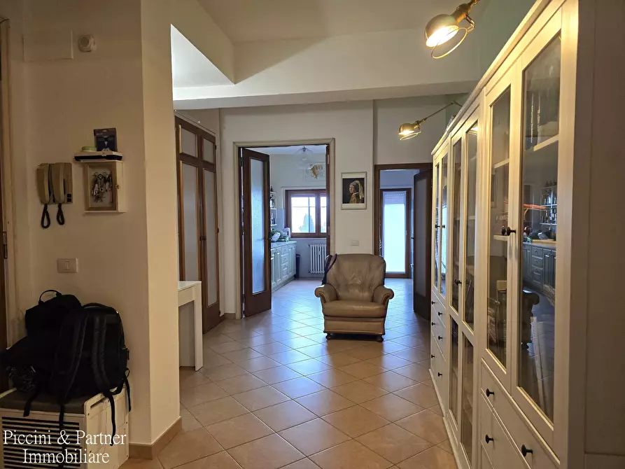 Immagine 22 di Pentalocale in vendita  in Via Frà Bevignate 14 a Perugia