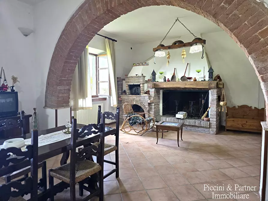 Immagine 13 di Rustico / casale in vendita  in Via Paganico 2 a Castiglione Del Lago