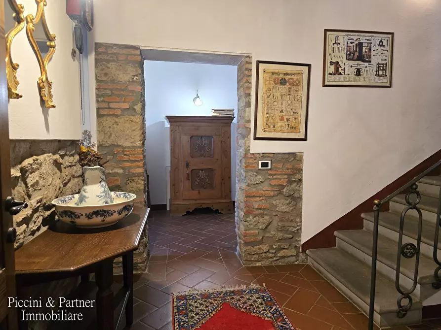Immagine 26 di Rustico / casale in vendita  in Località Riccio 70A a Cortona