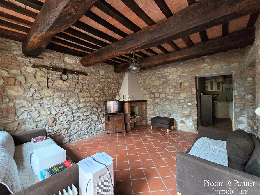 Immagine 8 di Porzione di casa in vendita  in Località Poggetto a Castiglione Del Lago