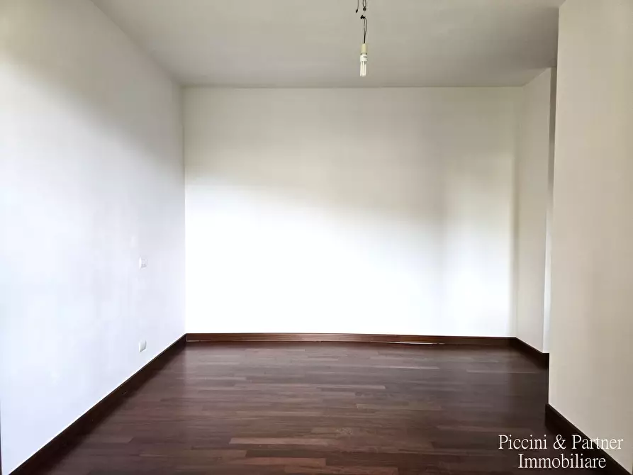 Immagine 26 di Quadrilocale in vendita  in Via Elio Vittorini 11 a Corciano