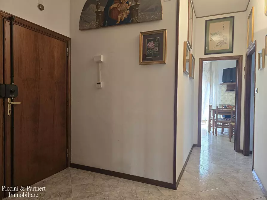 Immagine 4 di Pentalocale in vendita  in Via Fratelli Rosselli a Chiusi