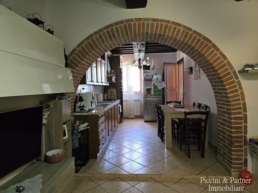 Immagine 11 di Terratetto in vendita  in Via Napoli a Castiglione Del Lago