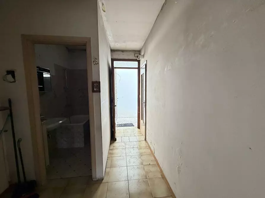 Immagine 8 di Trilocale in vendita  in Carrer San Pietro 165 a San Remo