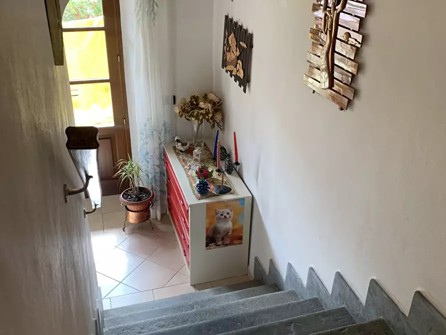 Immagine 19 di Porzione di casa in vendita  a Camaiore