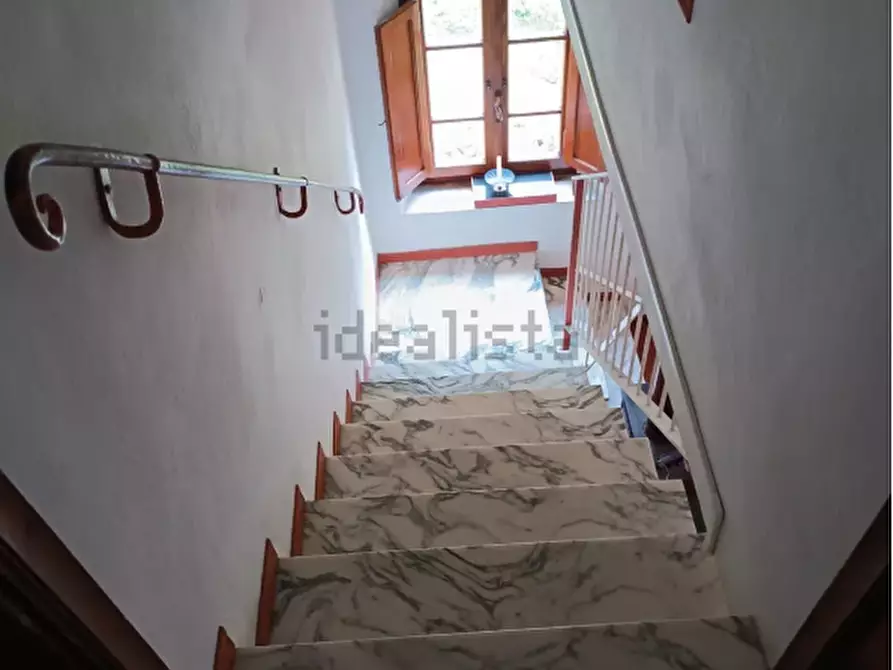 Immagine 5 di Baita in affitto  a Camaiore