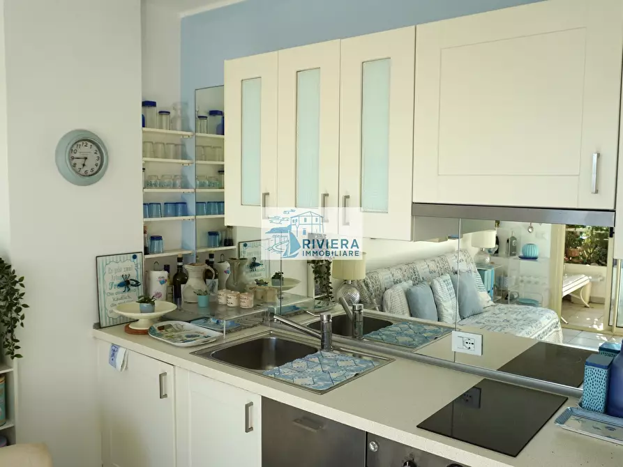 Immagine 48 di Bilocale in vendita  in Via Gianni Cozzi 1 a Santo Stefano Al Mare